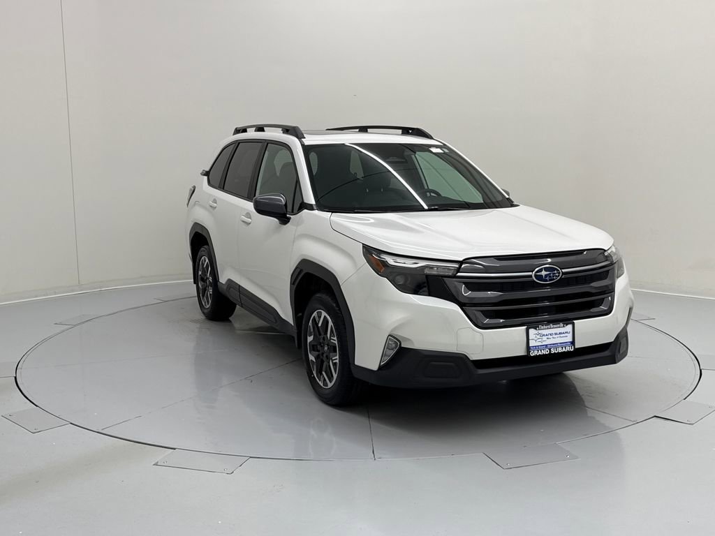 Used 2026 Subaru Forester Premium AWD/4WD image 7