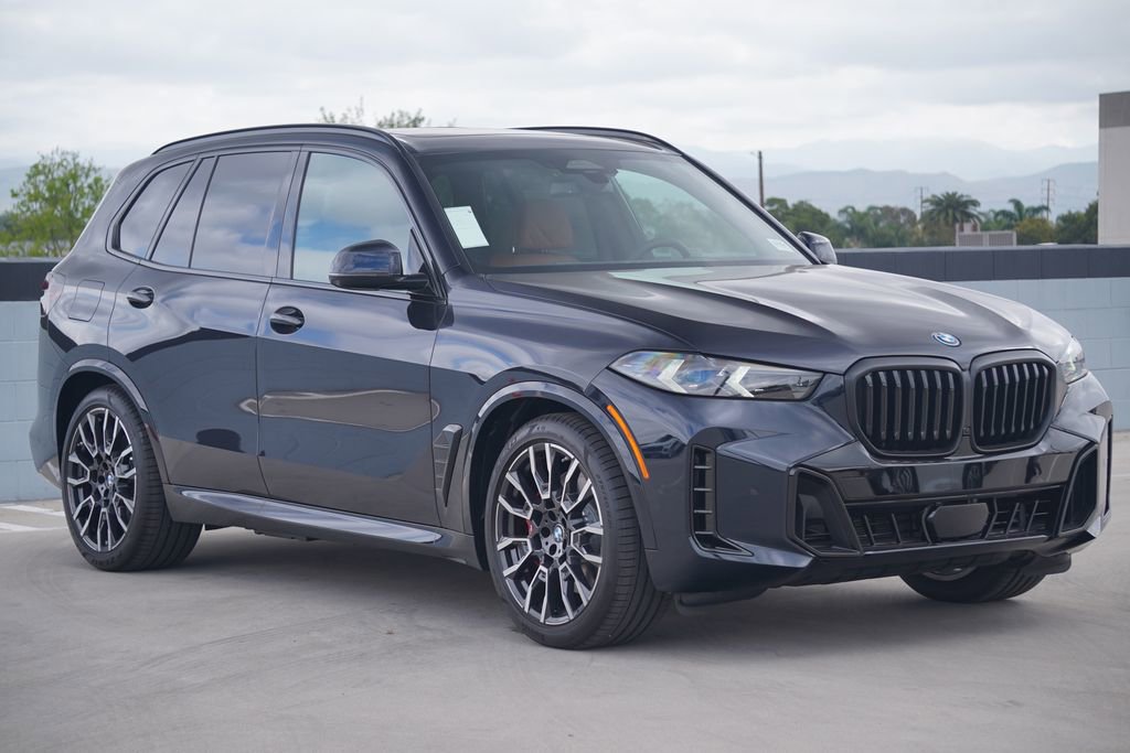 New 2026 BMW X5 xDrive50e w/ M Sport Package image 3