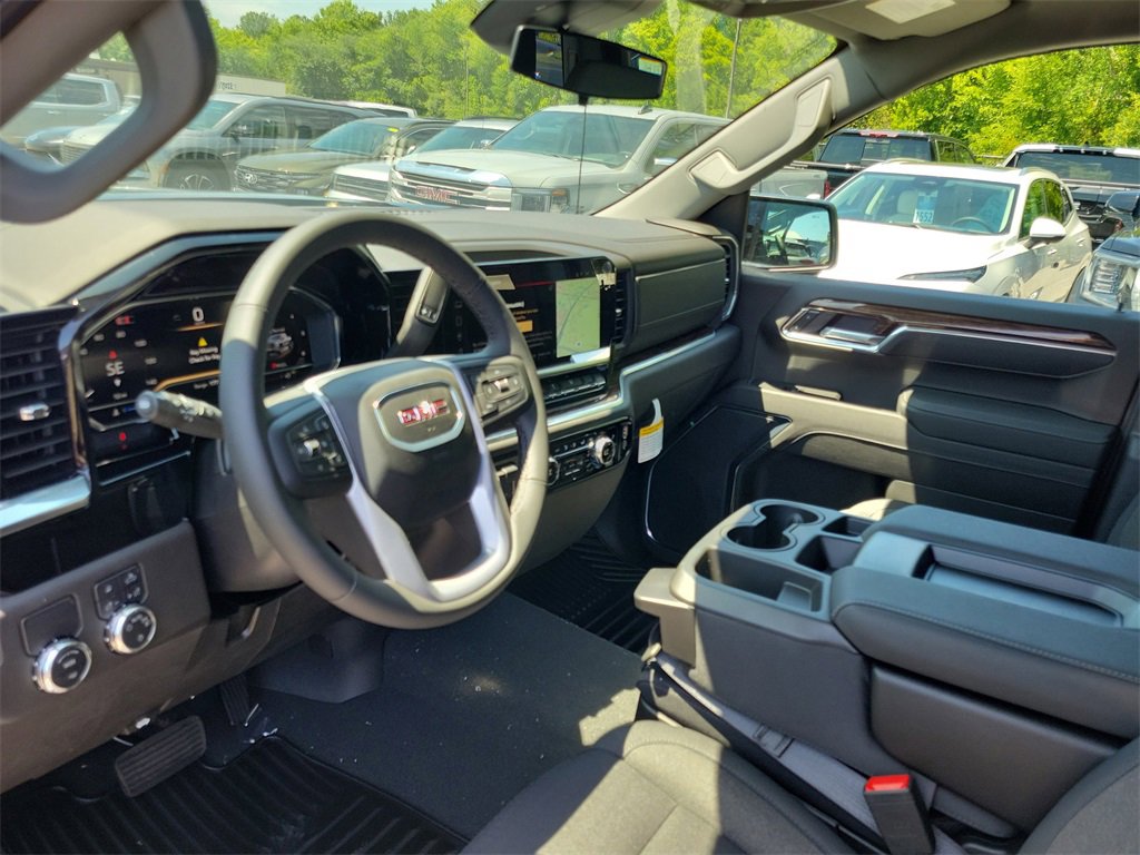 New 2025 GMC Sierra 1500 SLE w/ Preferred Package image 9