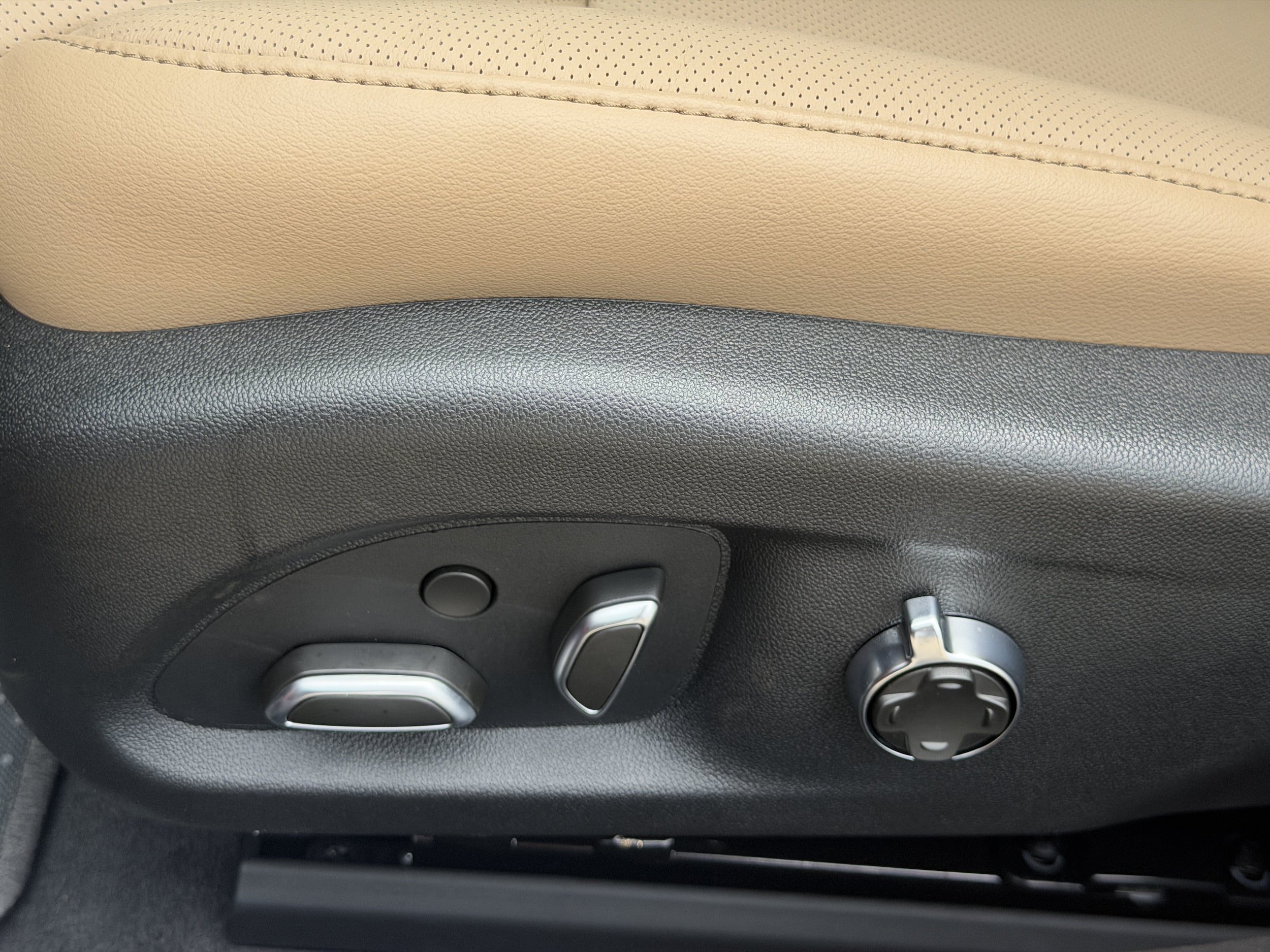 New 2026 Cadillac CT5 Premium Luxury w/ Technology Package RWD image 18