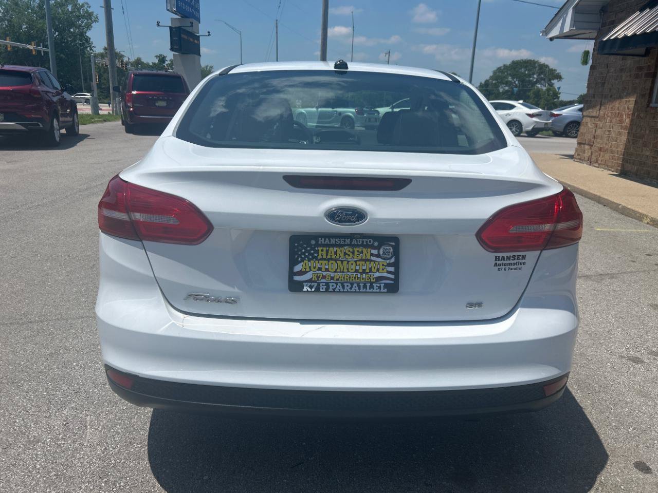 Used 2018 Ford Focus SE FWD image 6