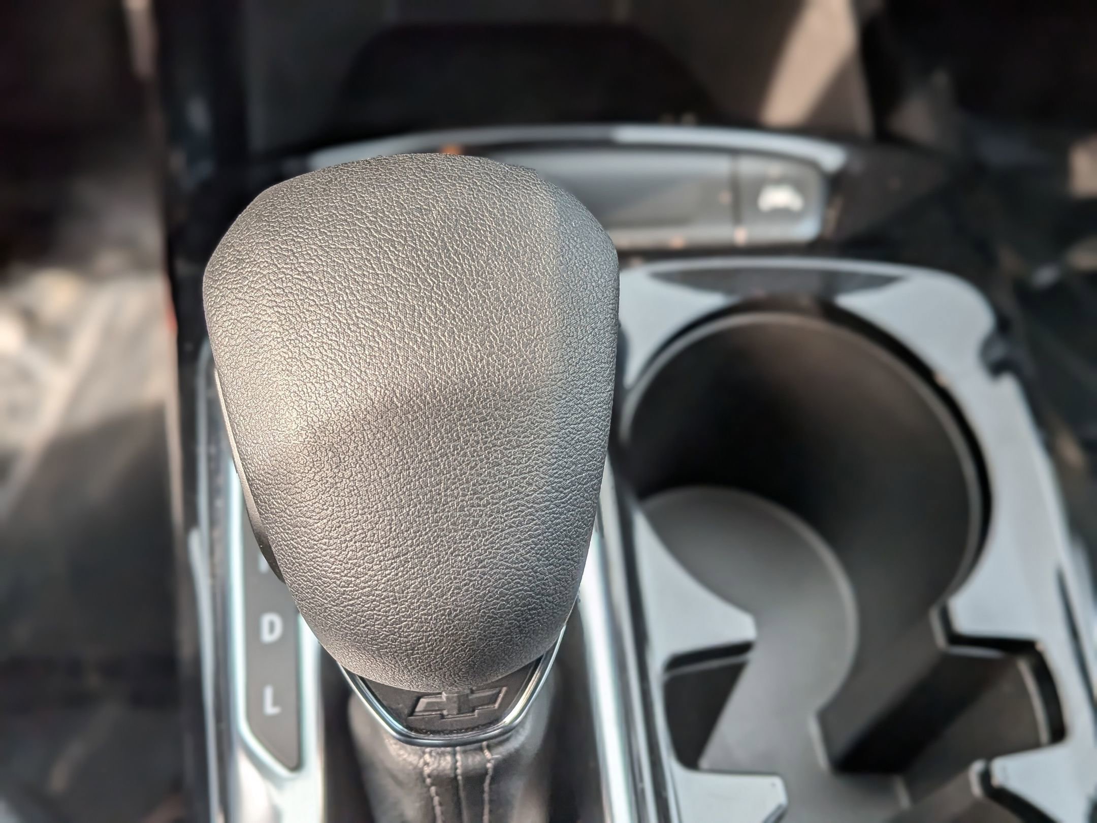 Certified 2025 Chevrolet Trax LT w/ LT Convenience Package image 30