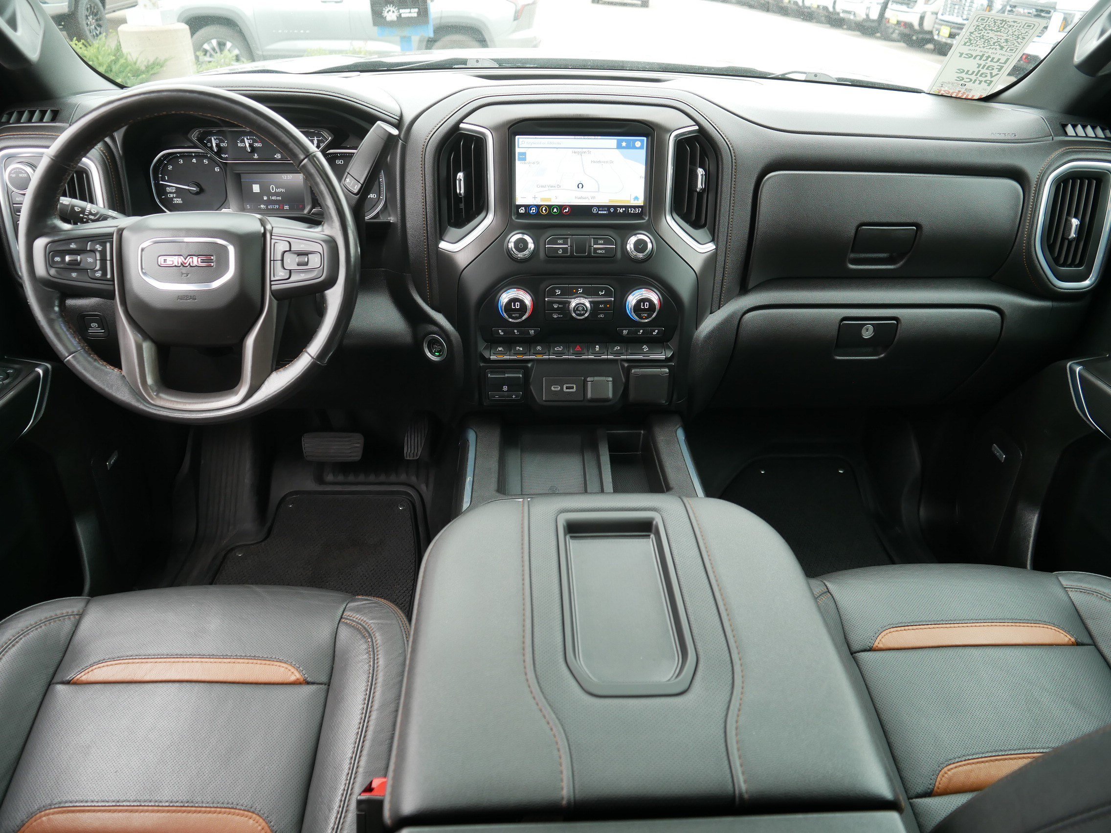 Used 2021 GMC Sierra 1500 AT4 w/ AT4 Value Package AWD/4WD image 10