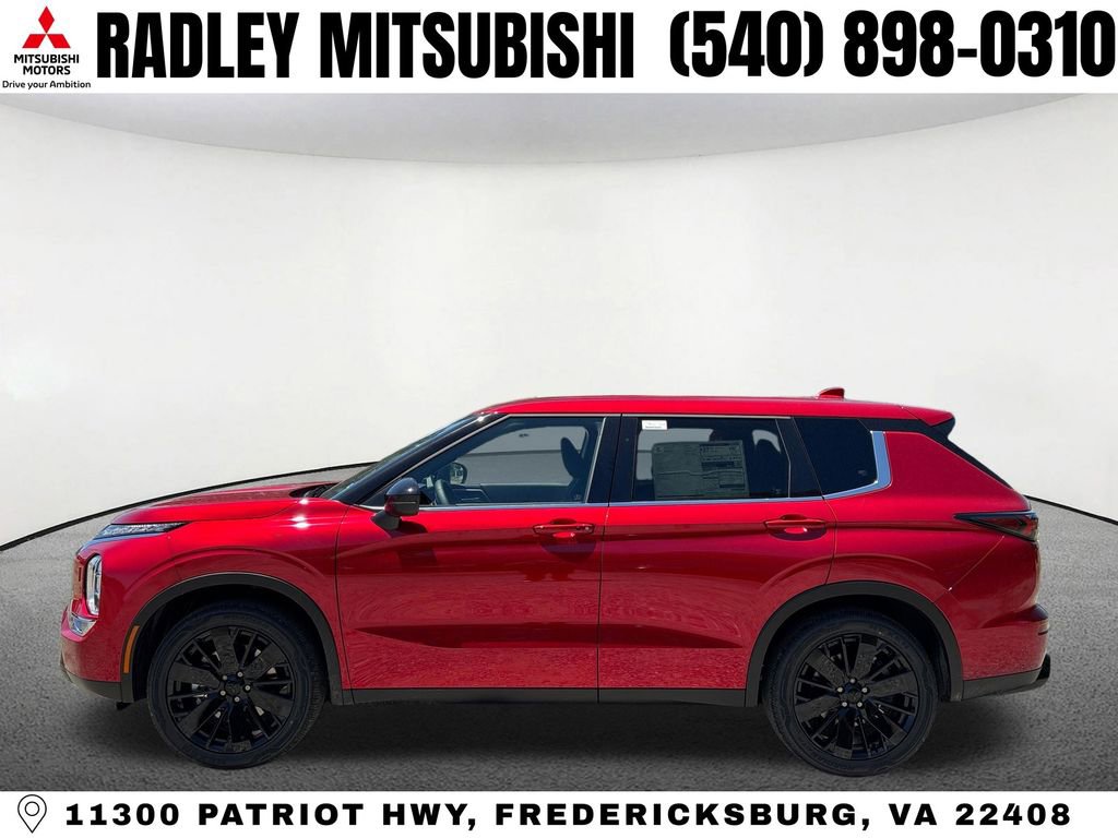 New 2026 Mitsubishi Outlander LE AWD/4WD image 17