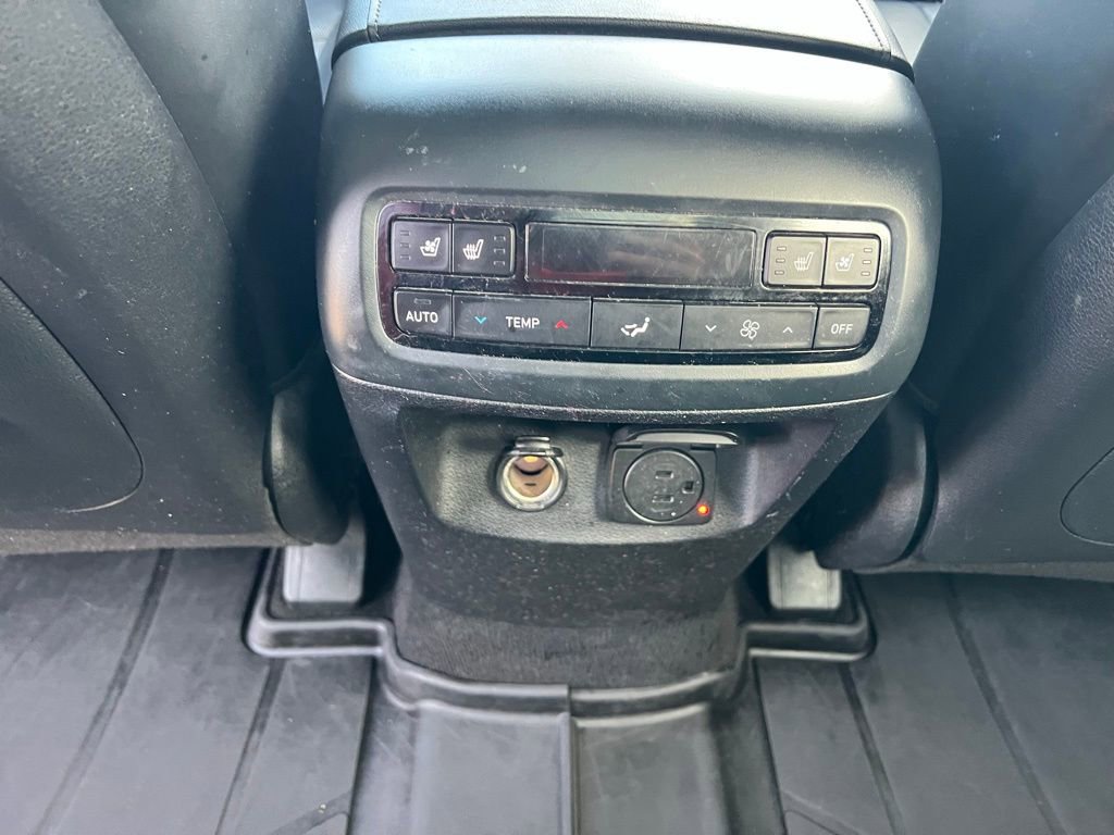 Used 2020 Hyundai Palisade Limited image 22