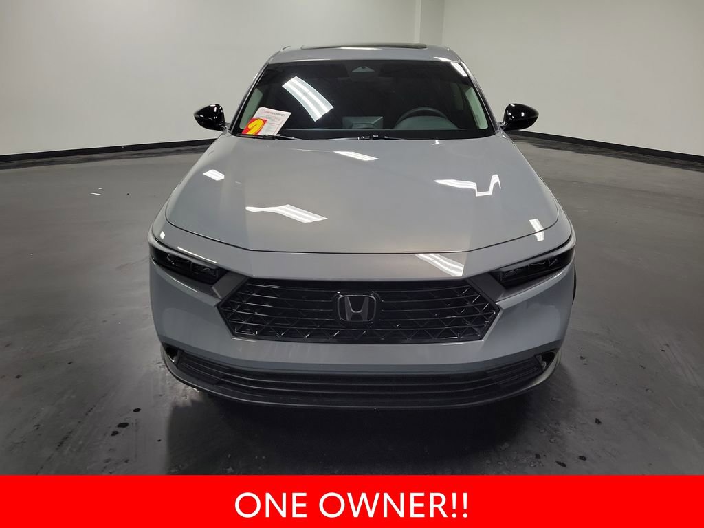 Used 2025 Honda Accord SE image 3