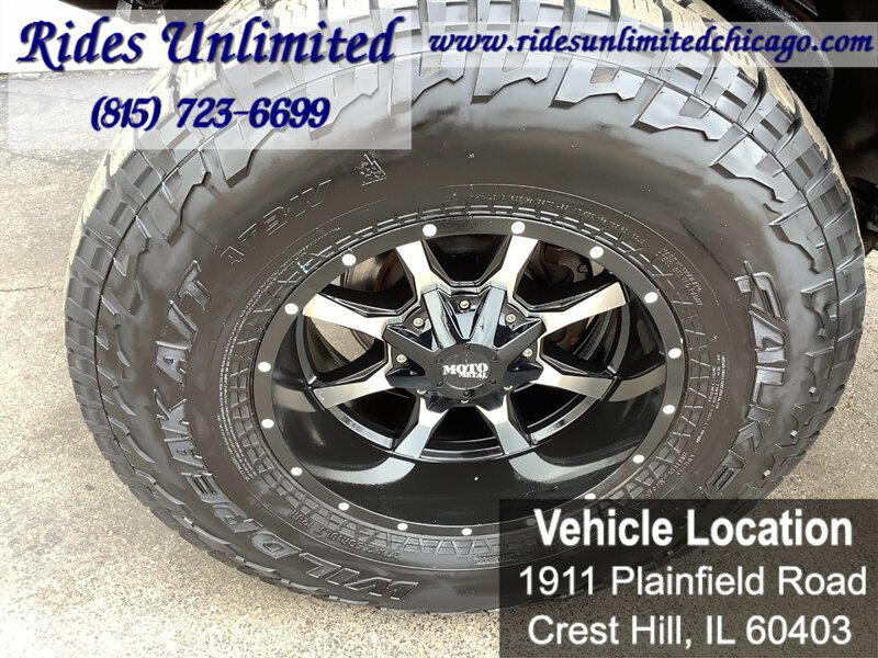 Used 2001 Chevrolet Silverado 2500 LS AWD/4WD image 32