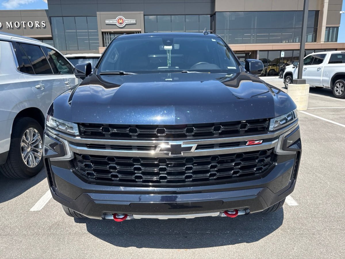 Used 2021 Chevrolet Suburban Z71 w/ Rear Media and Nav Package AWD/4WD image 2