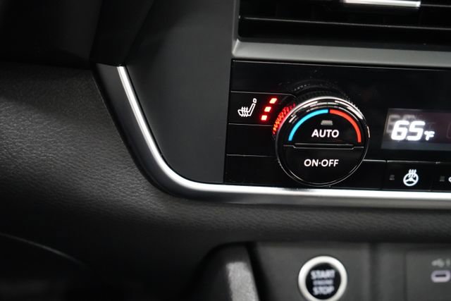 Used 2023 Nissan Rogue SV w/ SV Premium B Package image 42