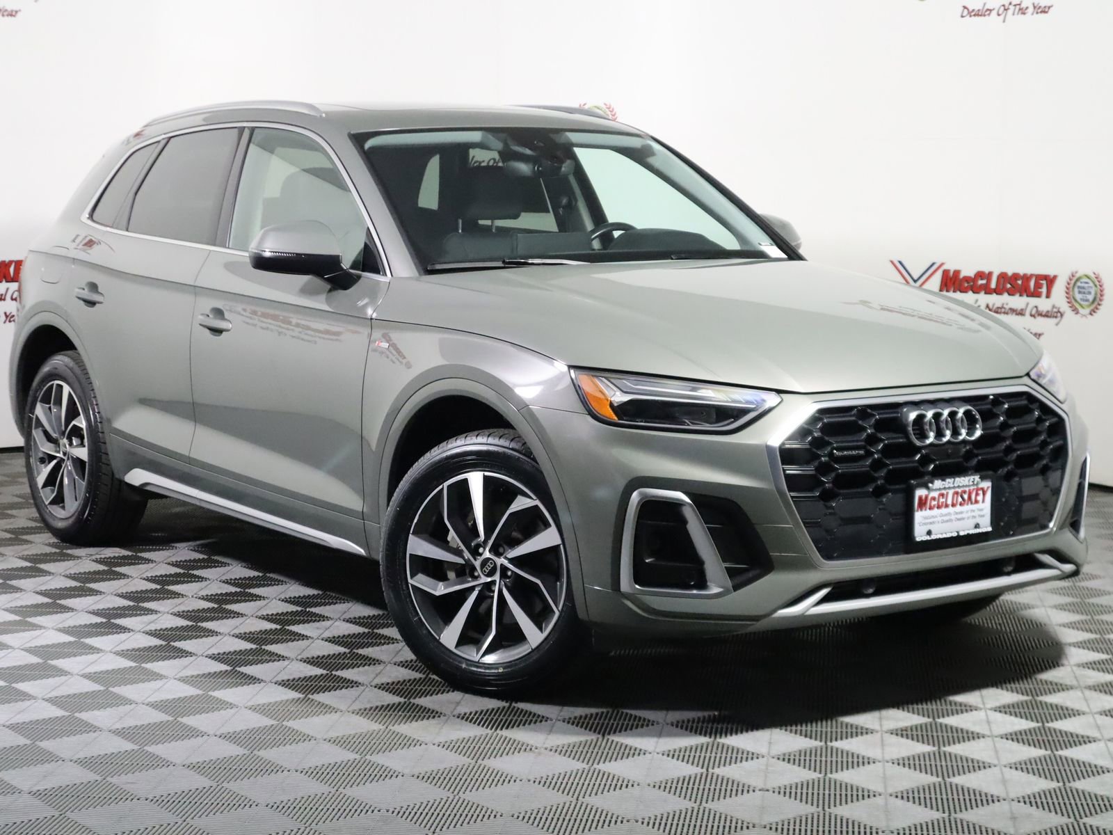 Used 2024 Audi Q5 2.0T Premium Plus image 2