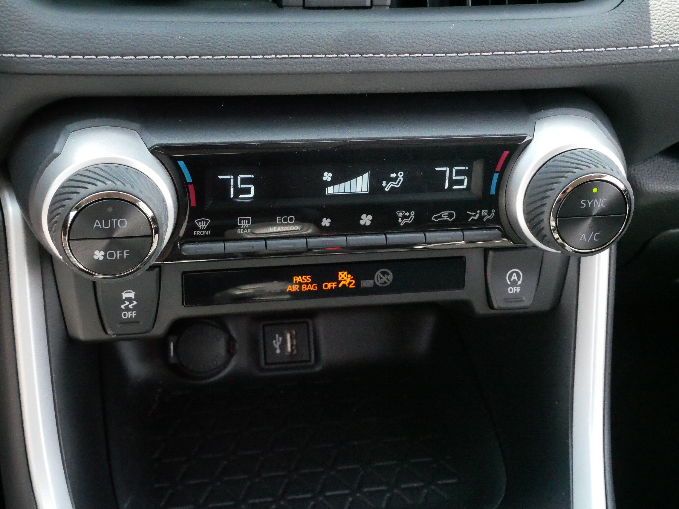 Certified 2025 Toyota RAV4 XLE AWD/4WD image 23