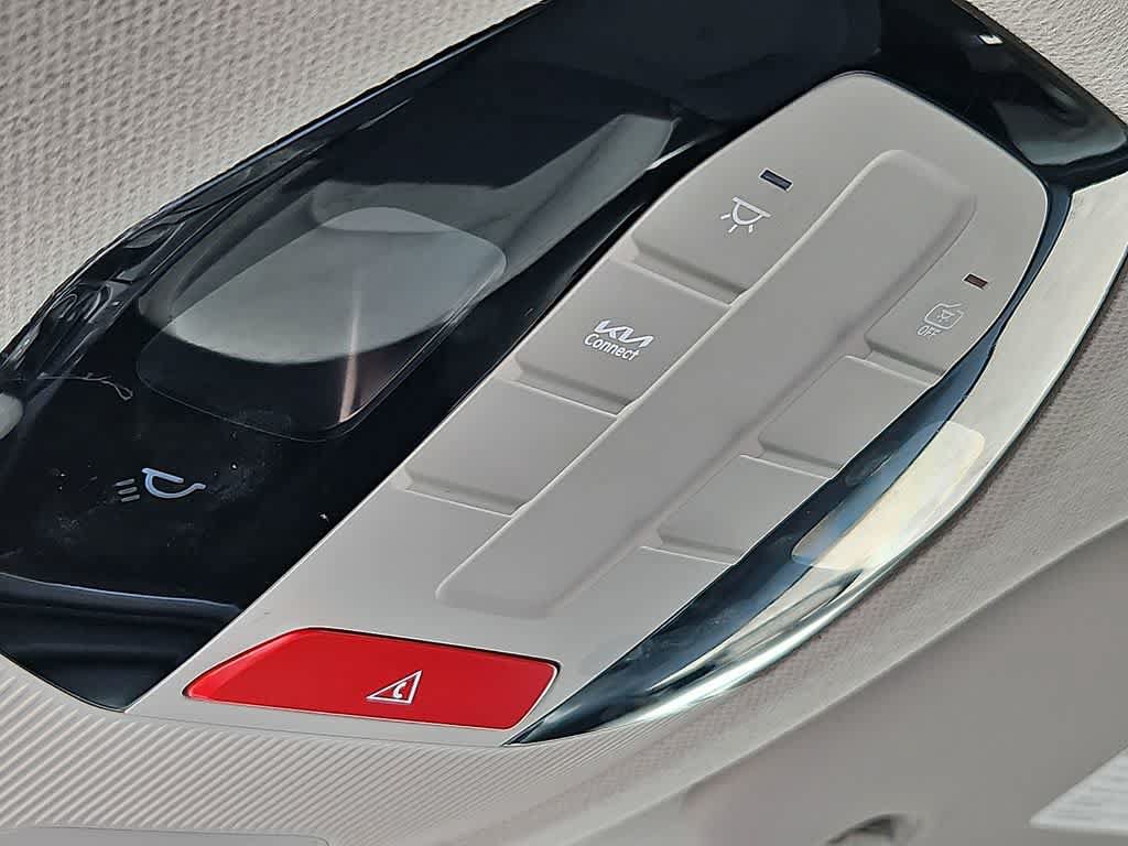 Used 2025 Kia K4 FWD image 24