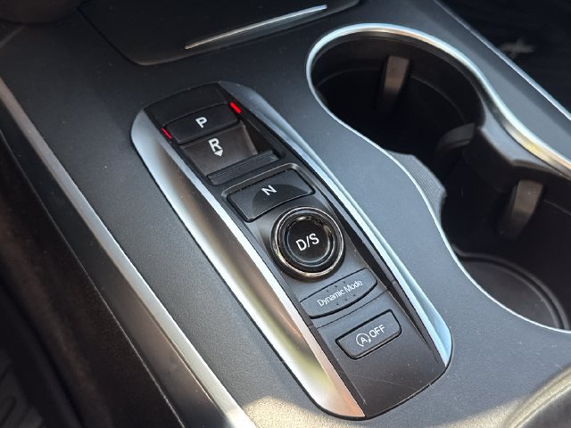 Used 2020 Acura MDX w/ Technology Package FWD image 16