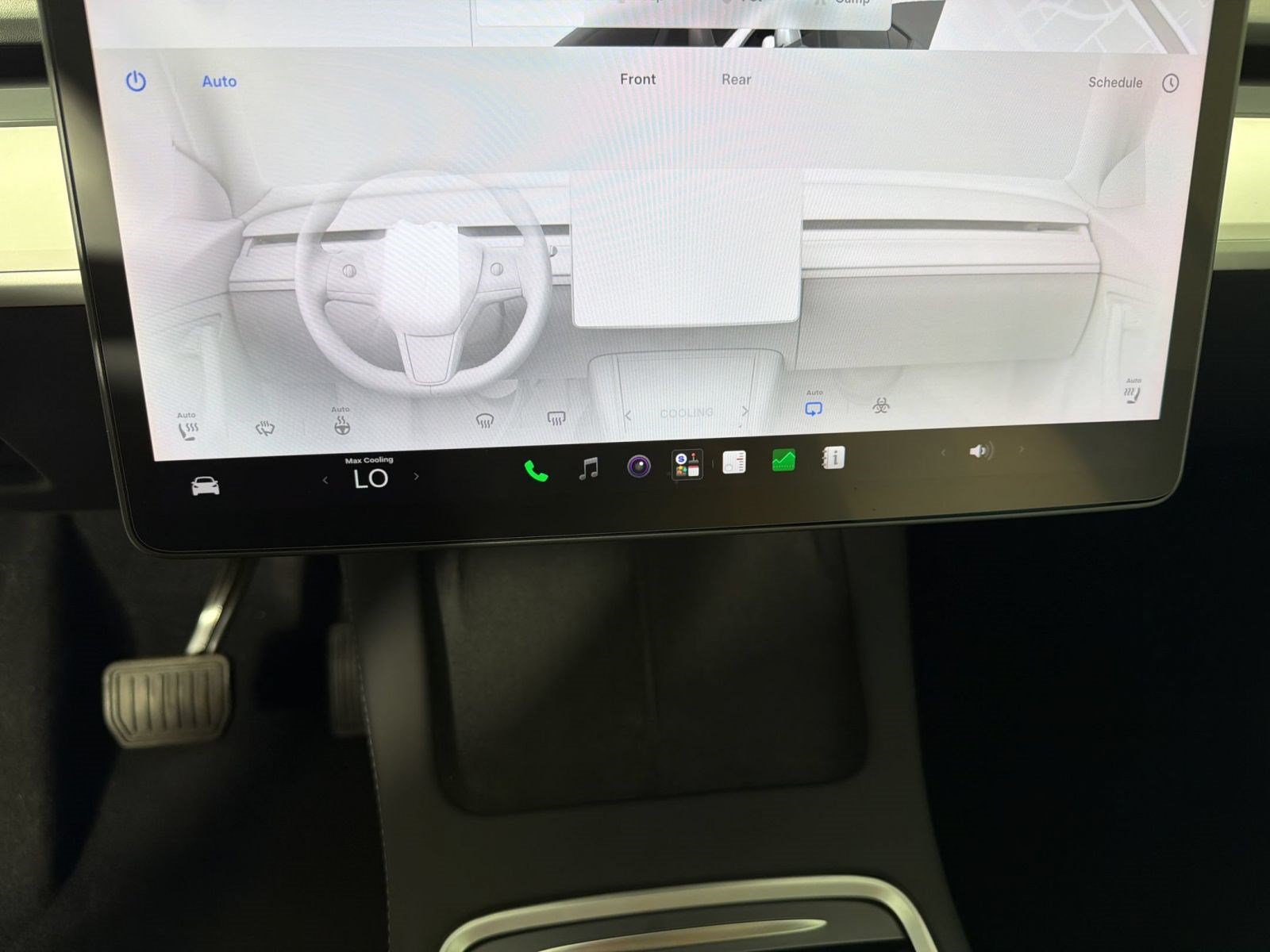 Used 2024 Tesla Model Y Long Range AWD/4WD image 26