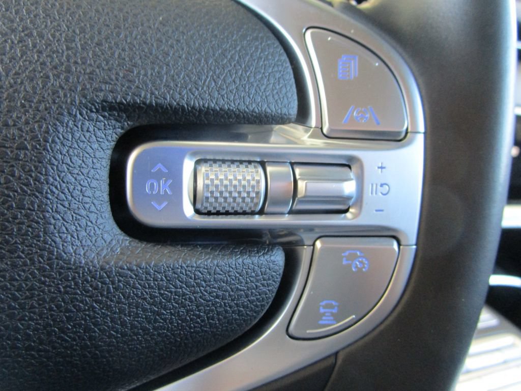 Used 2025 Genesis GV70 2.5T AWD/4WD image 32