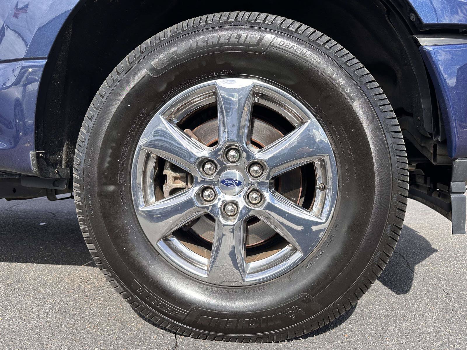 Used 2019 Ford F150 XLT w/ Equipment Group 302A Luxury AWD/4WD image 7