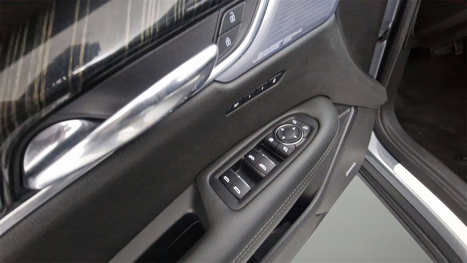 Used 2020 Cadillac XT6 Premium Luxury image 13