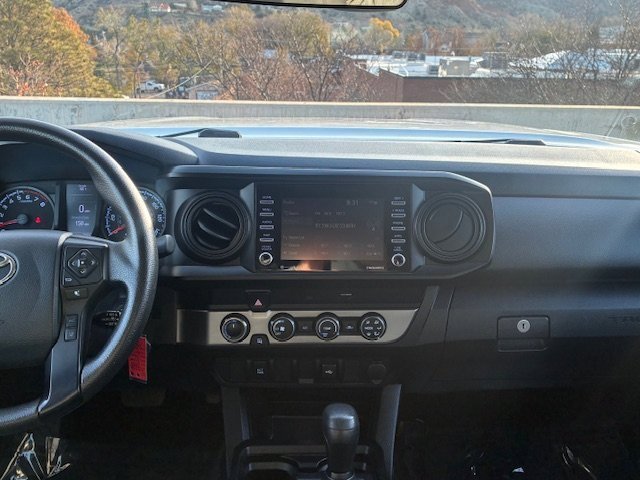 Used 2020 Toyota Tacoma SR image 17