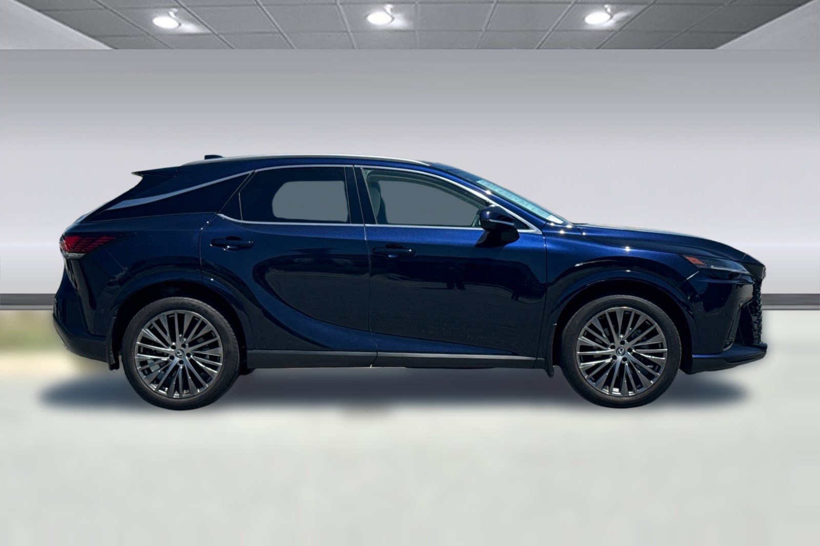 Used 2024 Lexus RX 350 FWD w/ Convenience Package image 7