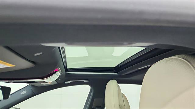 Used 2024 Mercedes-Benz C 300 4MATIC Sedan image 12