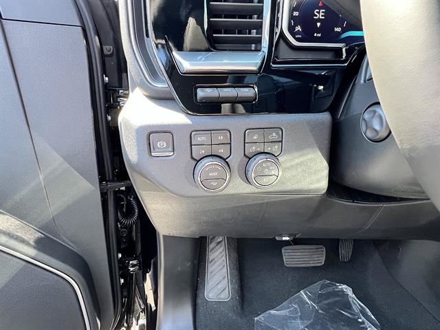 New 2026 Chevrolet Silverado 1500 LTZ w/ Technology Package AWD/4WD image 13