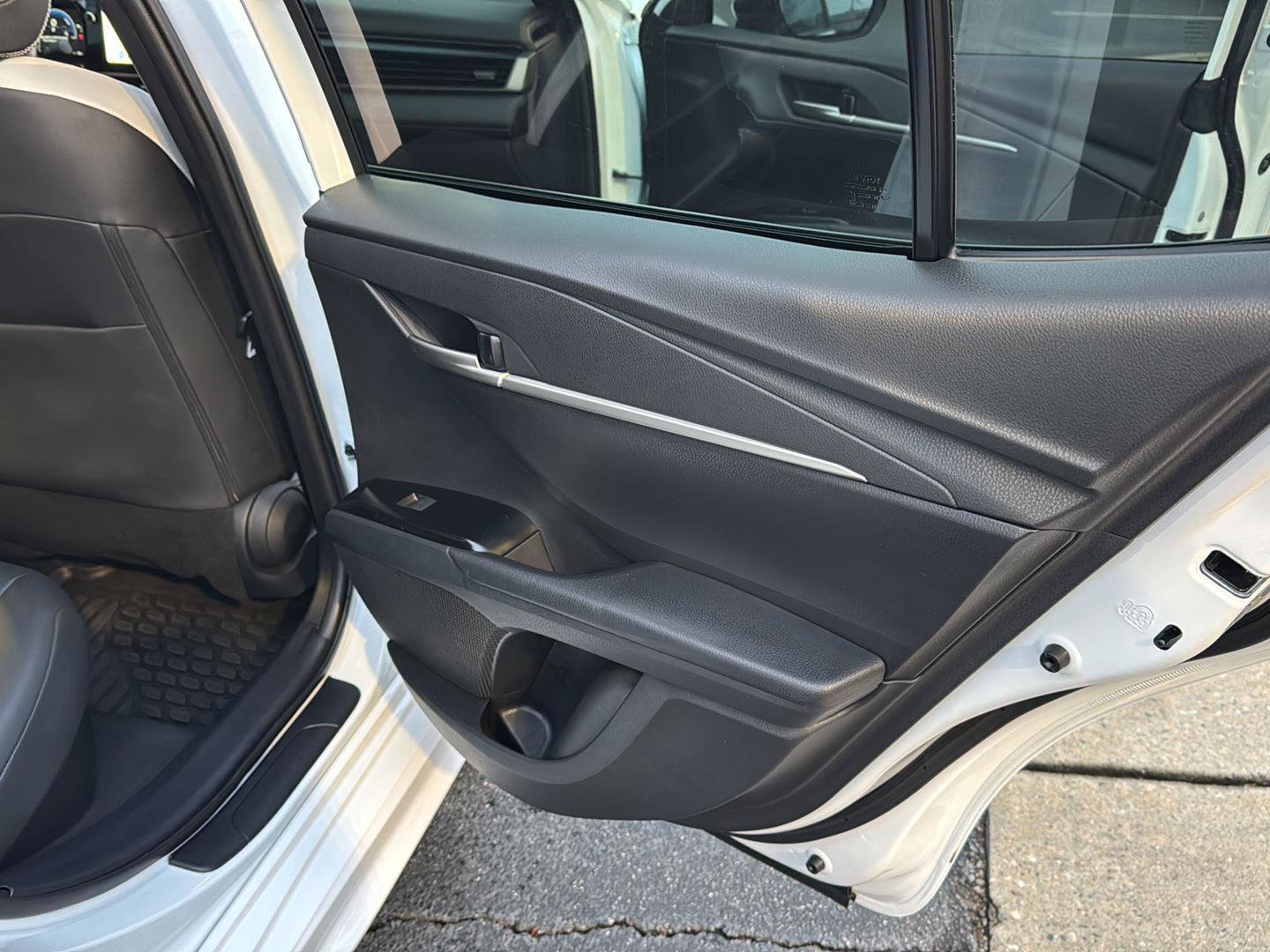 Certified 2025 Toyota Camry SE image 13