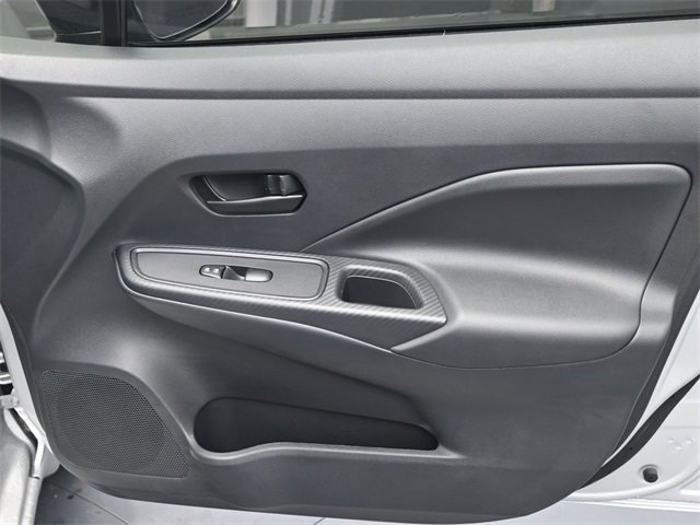 Used 2025 Nissan Versa S w/ S Plus Package image 34
