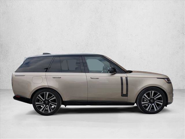 Used 2023 Land Rover Range Rover SE image 4