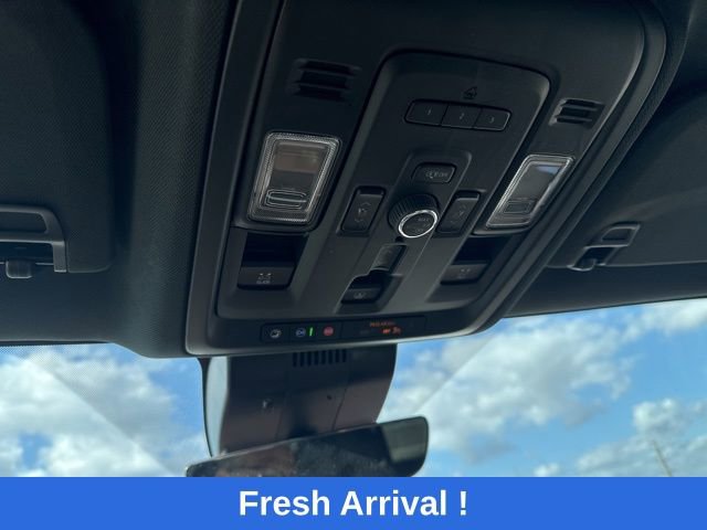 Used 2024 Chevrolet Tahoe High Country w/ Advanced Technology Package AWD/4WD image 10
