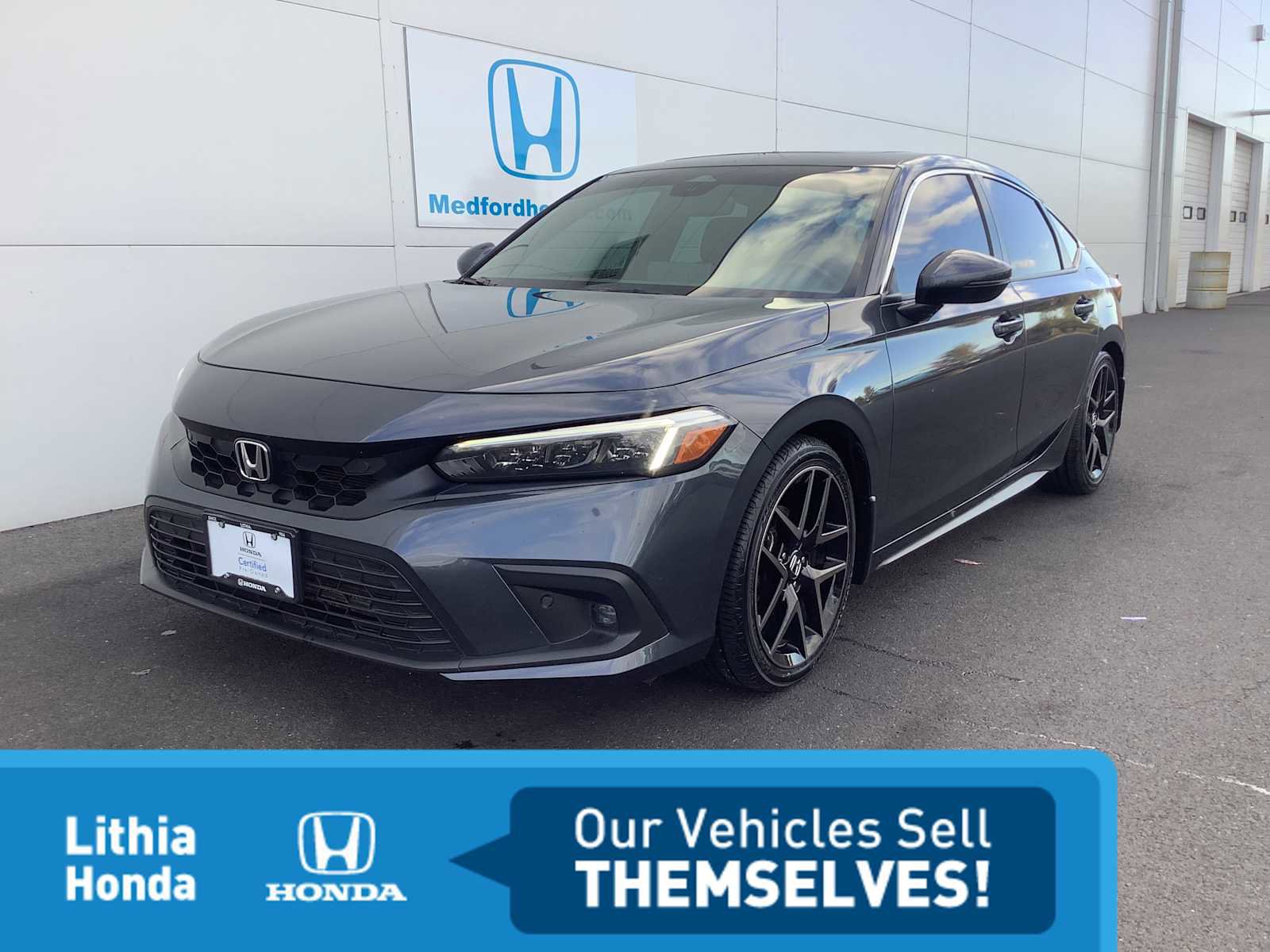Certified 2022 Honda Civic Sport Touring image 1