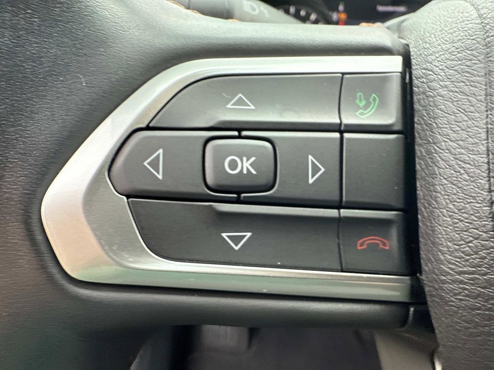 Used 2022 Jeep Compass Limited image 27