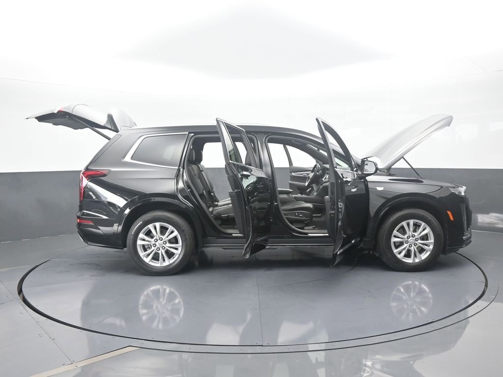 Used 2023 Cadillac XT6 Luxury image 77