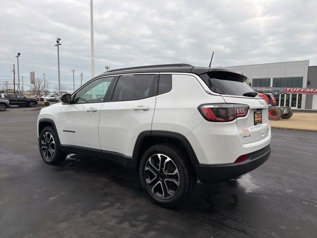 Used 2023 Jeep Compass Limited image 5