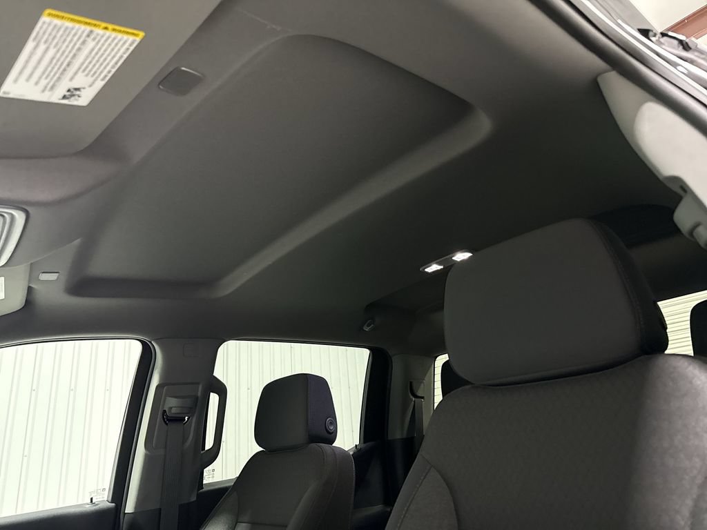 New 2026 Chevrolet Silverado 1500 Custom w/ Turbomax Blackout Package AWD/4WD image 19