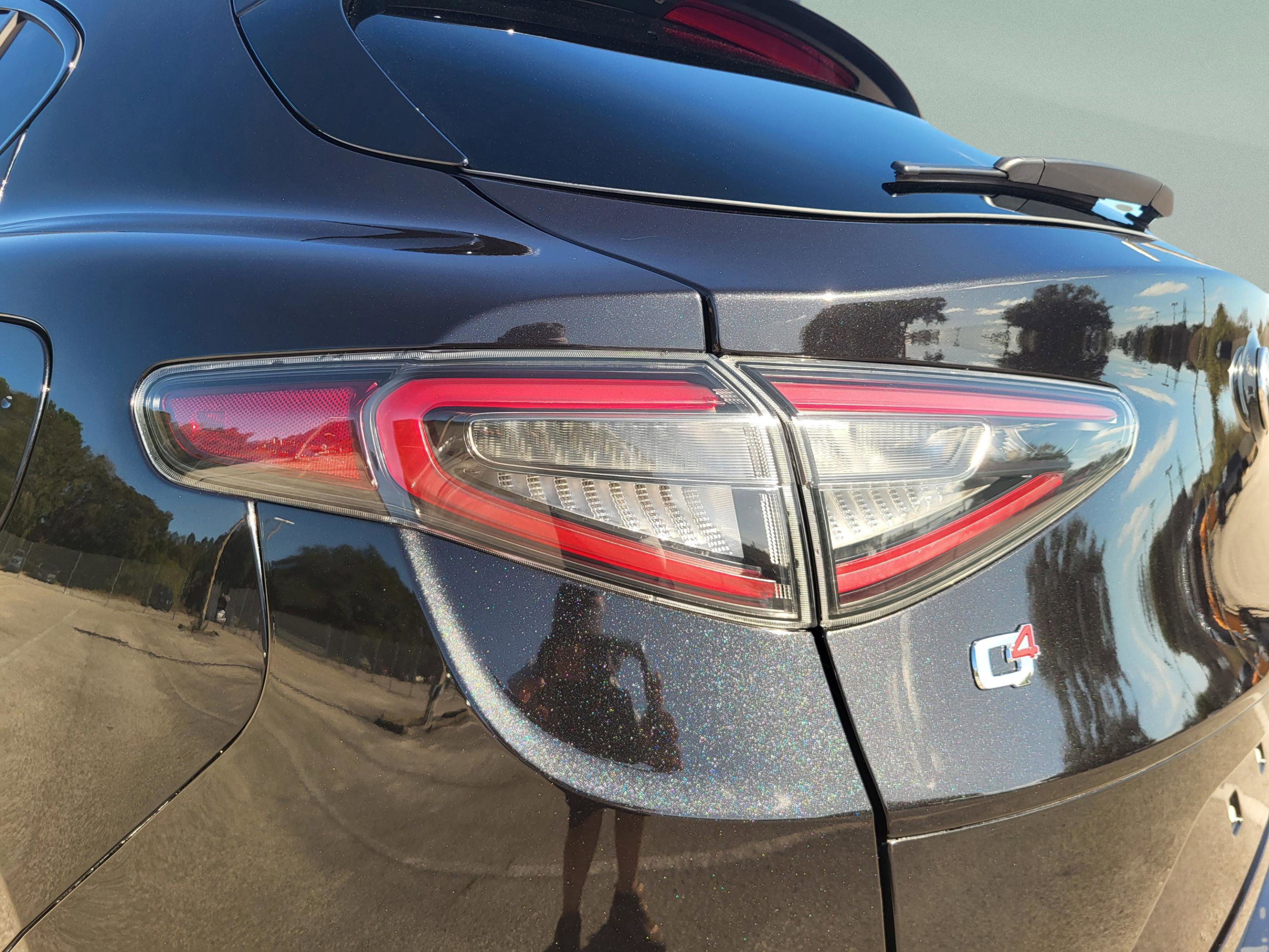 New 2026 Alfa Romeo Stelvio Sprint AWD/4WD image 17