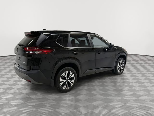 Used 2023 Nissan Rogue SV image 11
