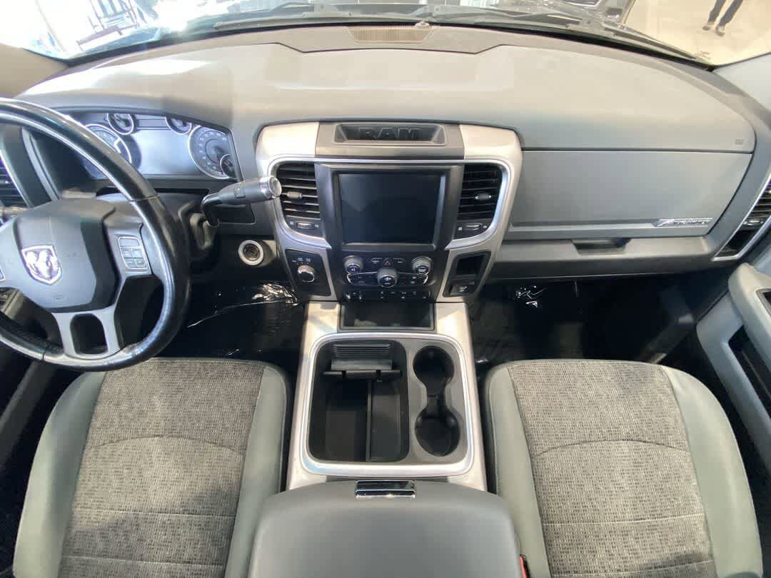 Used 2018 RAM 3500 Big Horn AWD/4WD image 24