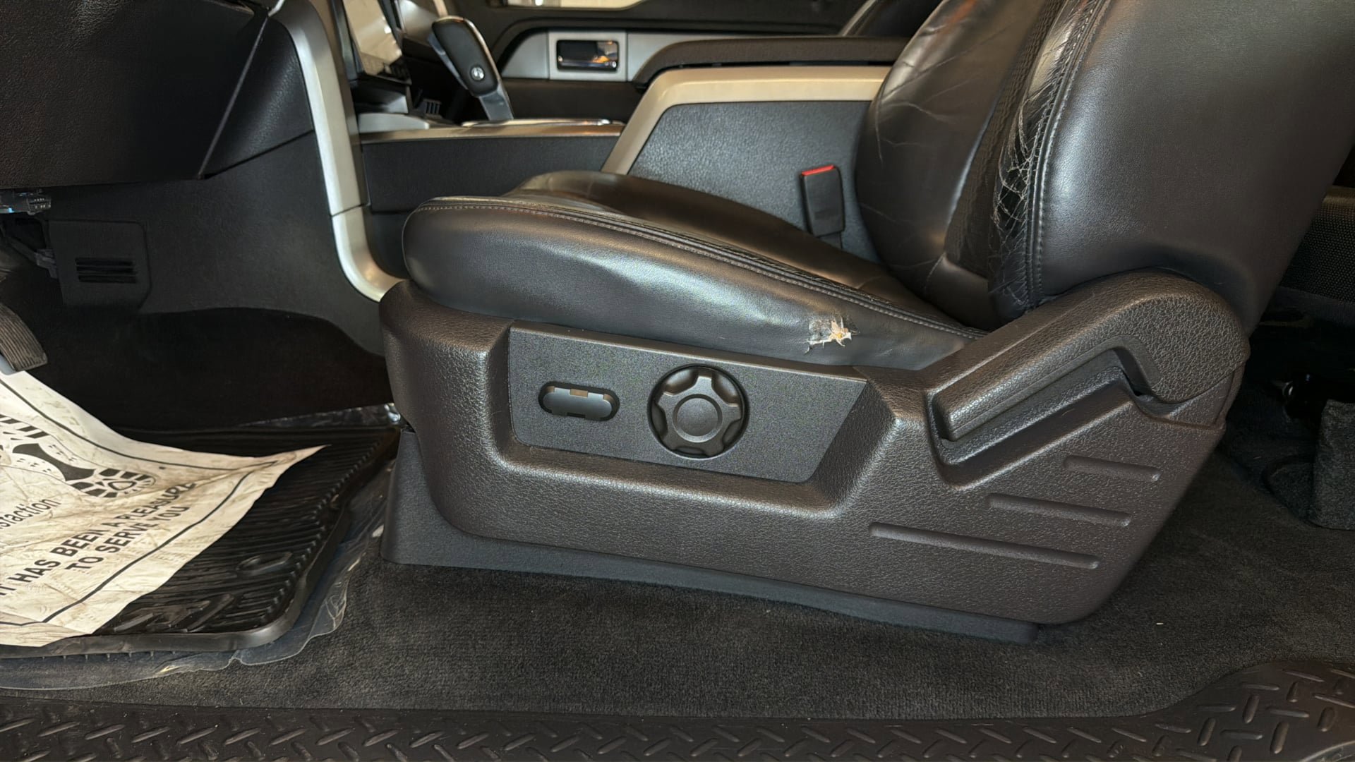 Used 2010 Ford F150 Raptor AWD/4WD image 19