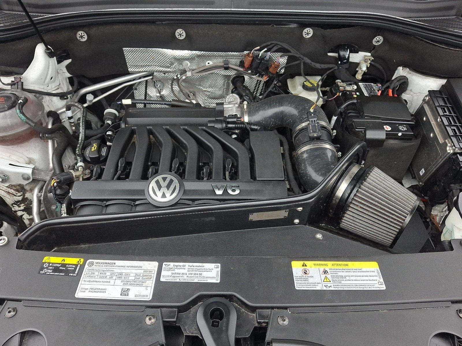 Used 2023 Volkswagen Atlas Cross Sport SEL Premium R-Line image 30