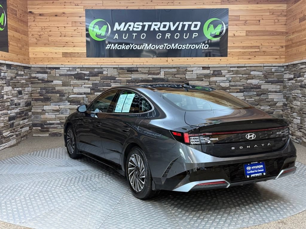 Used 2024 Hyundai Sonata Limited FWD image 12