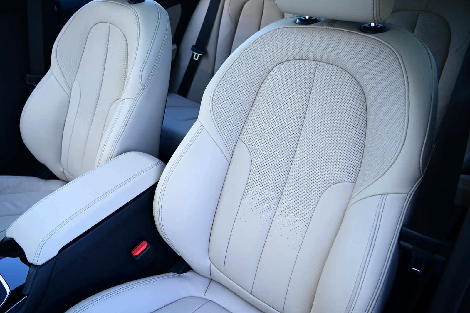 Used 2024 BMW 228i Gran Coupe w/ Premium Package image 8