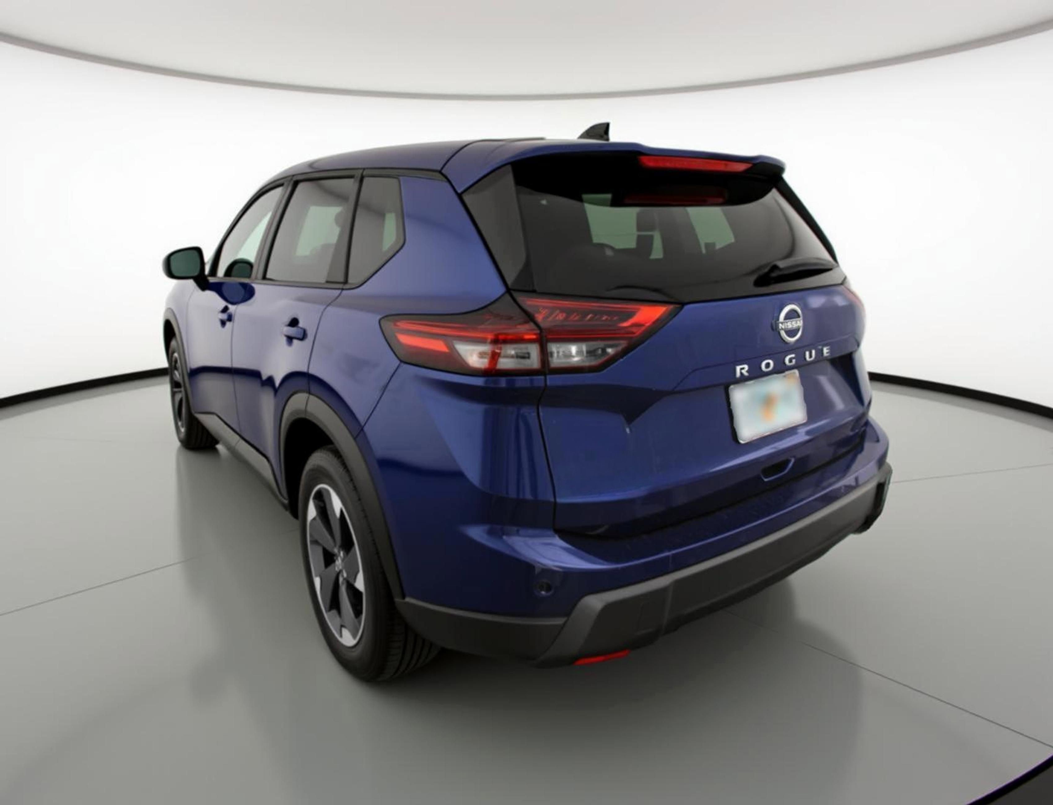 Used 2025 Nissan Rogue SV FWD image 6