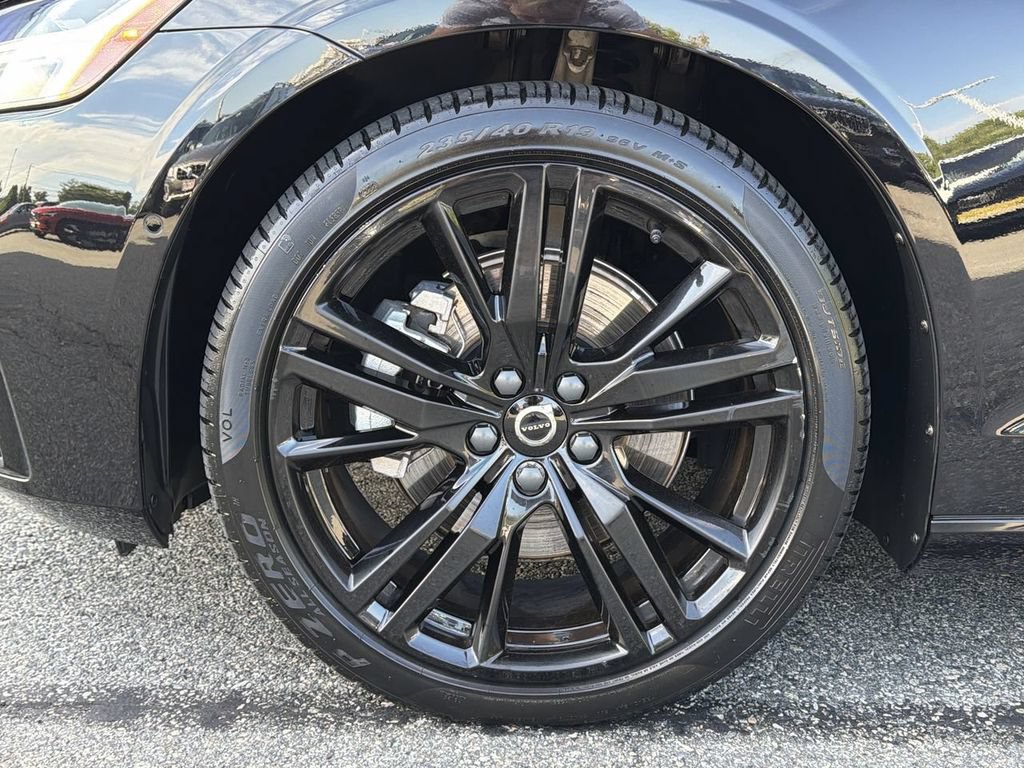 Certified 2024 Volvo S60 B5 Plus w/ Climate Package AWD/4WD image 10