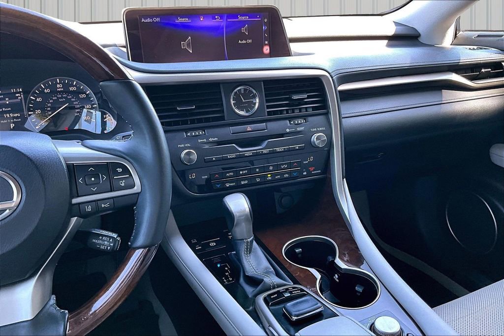 Used 2017 Lexus RX 350 FWD image 3