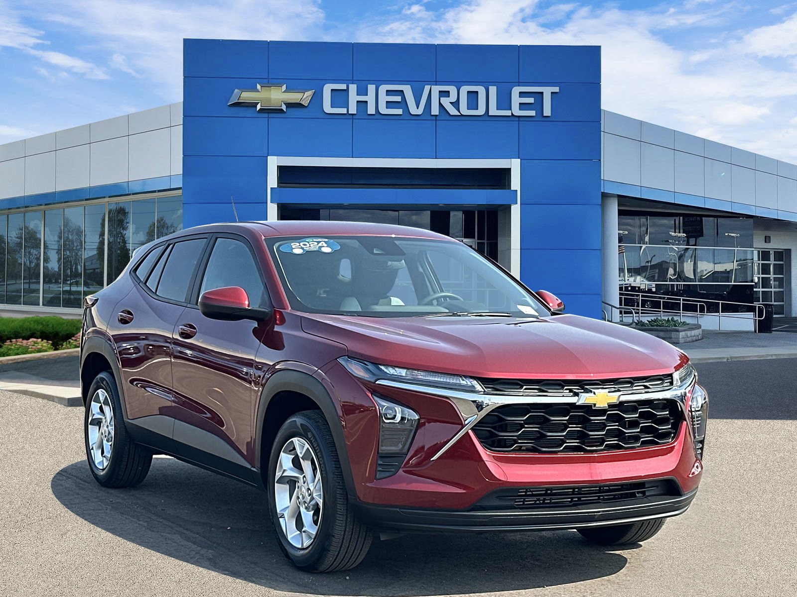 Certified 2024 Chevrolet Trax LS w/ LS Convenience Package FWD image 1