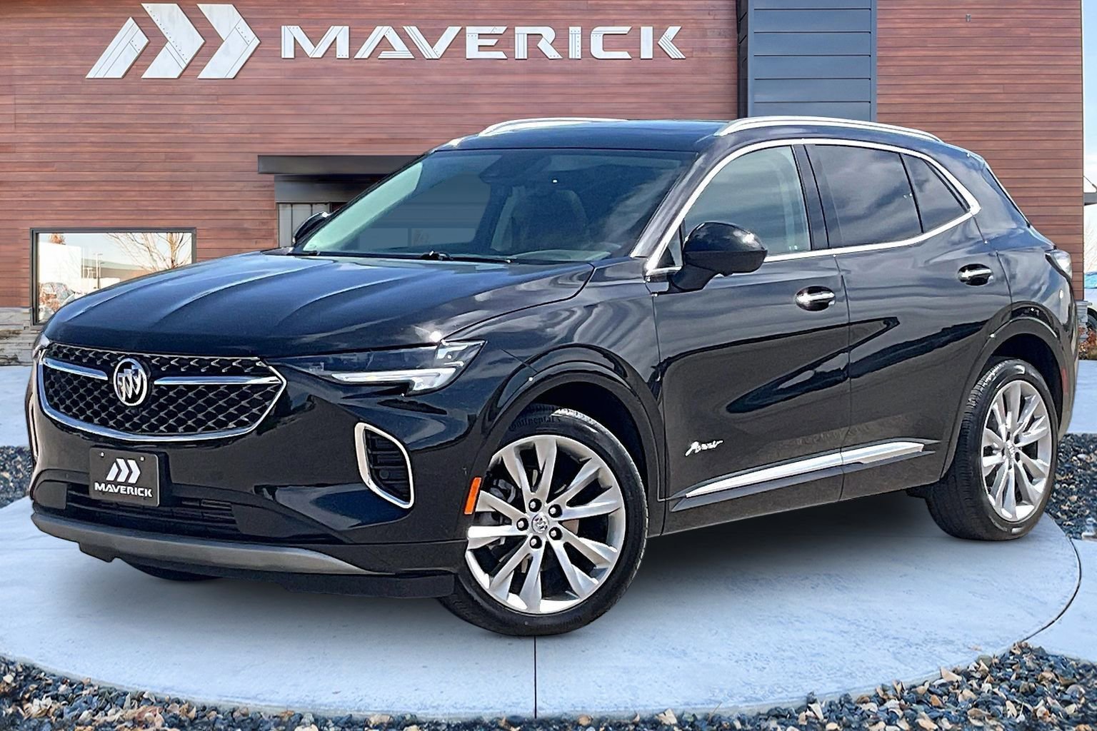 Used 2023 Buick Envision Avenir AWD/4WD image 3