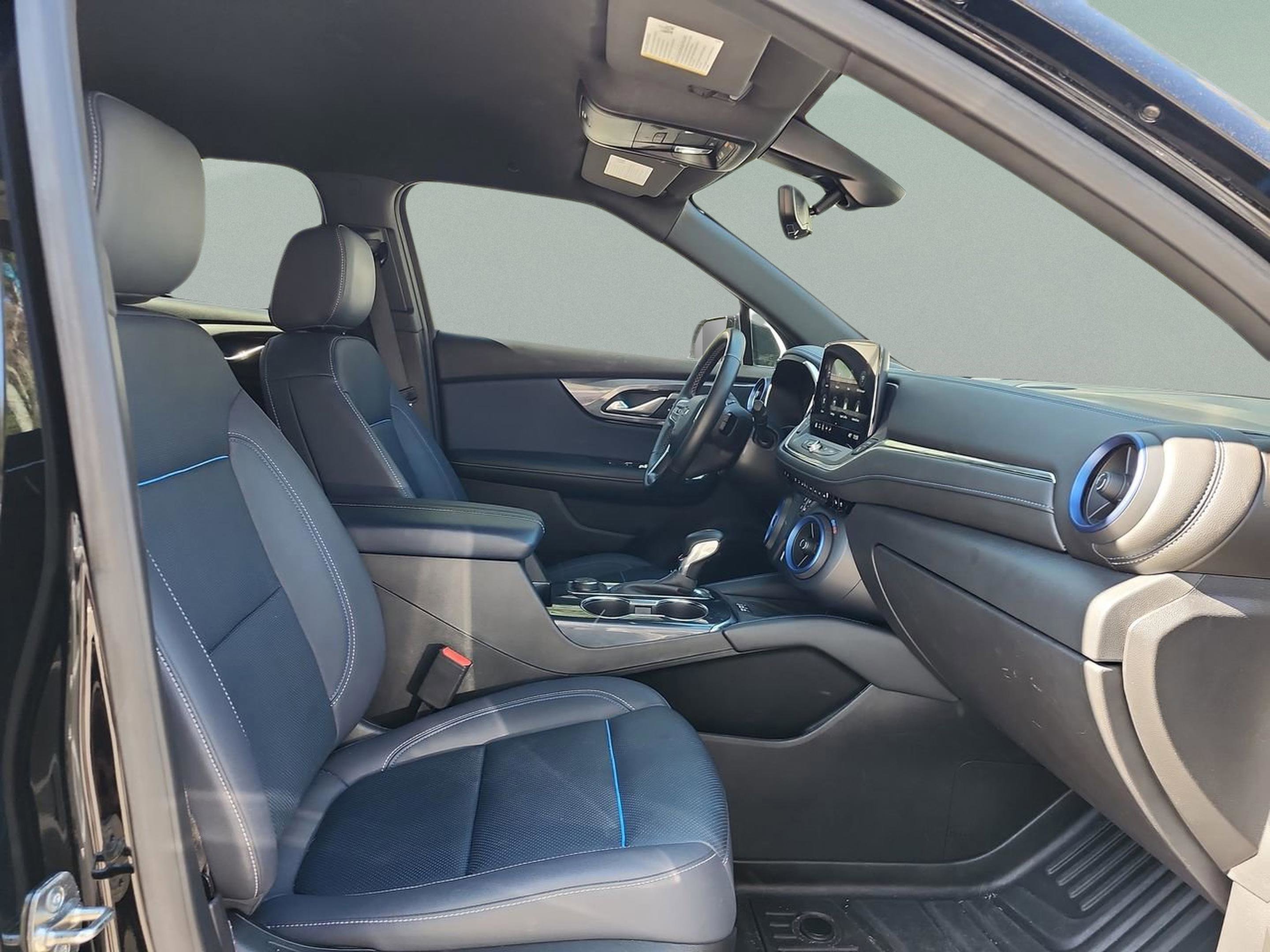 Used 2023 Chevrolet Blazer RS w/ Driver Confidence II Package image 18