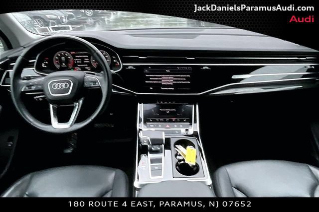 Used 2023 Audi Q7 2.0T Premium w/ Convenience Package AWD/4WD image 13
