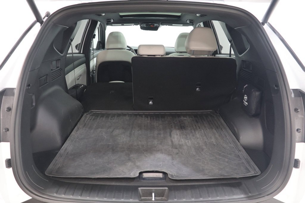 Used 2026 Hyundai Tucson Limited AWD/4WD image 32