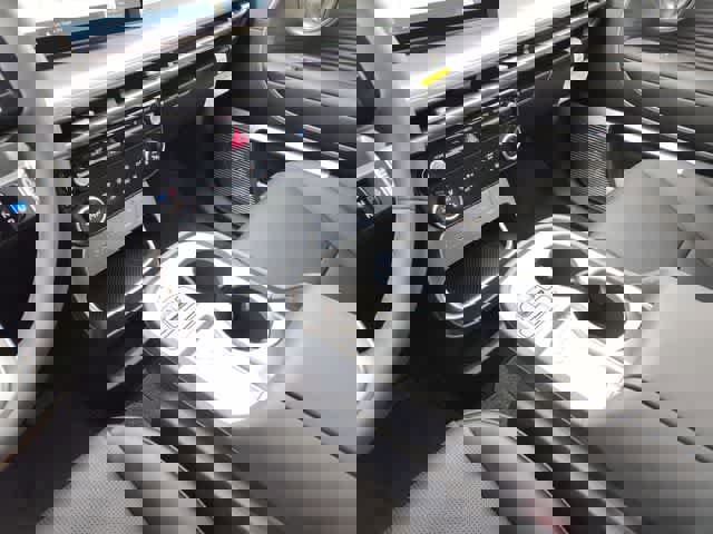 New 2026 Hyundai Ioniq 9 Limited image 26